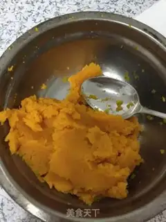 Make Pumpkin mud, bread step 2