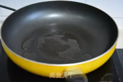 Make Eggskin dumplings step 2