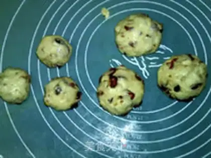 Make Cranberry walnut bread step 10