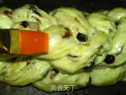 Make Cranberry walnut bread step 16