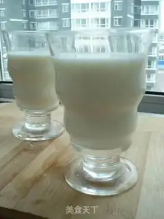 Make Honey fruit yogurt step 2