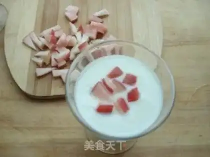 Make Honey fruit yogurt step 4