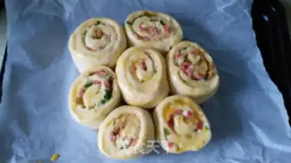 Make Sausage pine rolls step 16