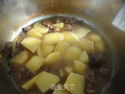 Make Beef stew potatoes step 9
