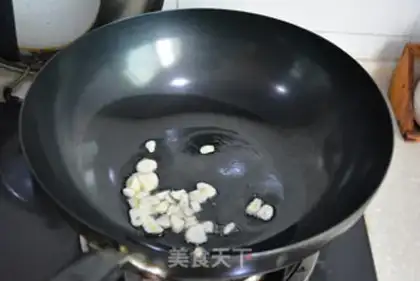 Make Autumn fried sausage step 3