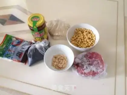 Make Spicy beef sauce step 0