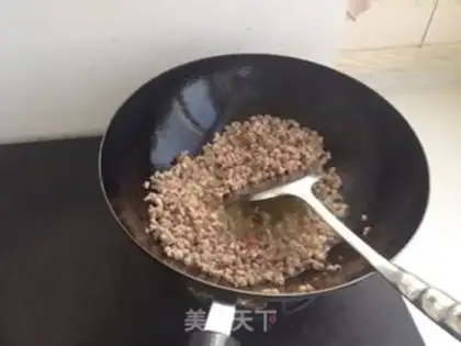 Make Spicy beef sauce step 5
