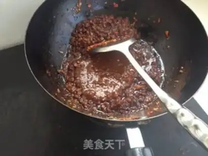 Make Spicy beef sauce step 11