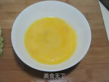 Make Eggs and bean bean peeled with bitter melons step 4