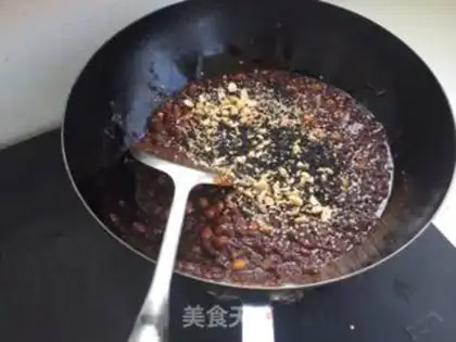 Make Spicy beef sauce step 14