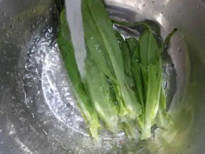 Make Squeeze and gravy step 1