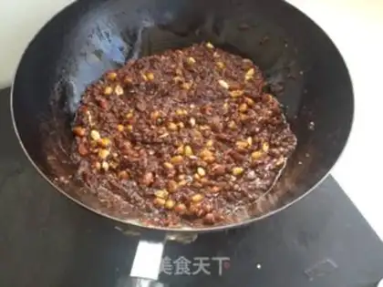 Make Spicy beef sauce step 16