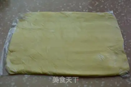 Make Homemade egg peels step 5