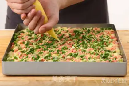 Make Onion silk ham rolls step 5