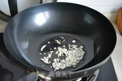 Make Garlic cabbage step 3