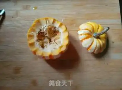 Make Goldmelon water and eggs step 1