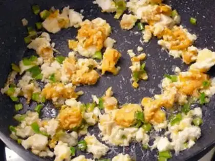 Make A star with salted eggs step 2