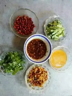 Make Cold noodles step 0