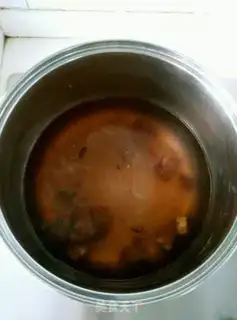 Make Curry beef fan soup step 2