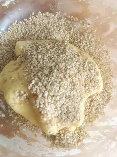 Make Vanilla sesame cookies step 3