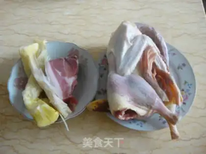 Make Old duck-tip soup step 0