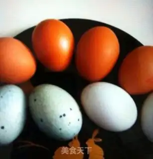 Make Three-coloured eggs step 0
