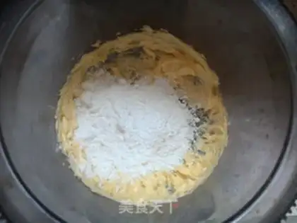 Make Onion cookies step 2
