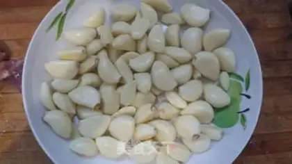 Make Garlic meat step 0