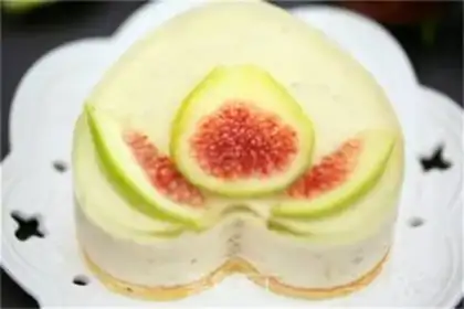 Make A fig mousse cake step 13