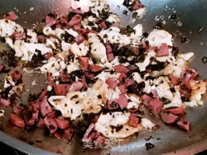 Make Sprouts of salami eggs step 2