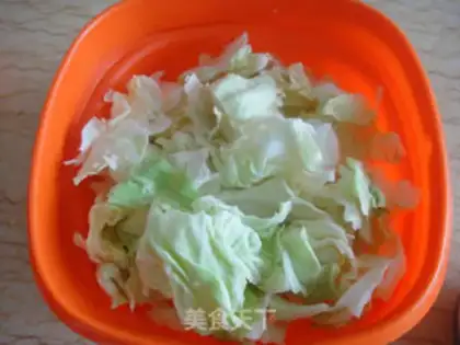Make Tore the kale with the meat step 3