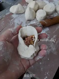 Make Frozen meat buns step 7