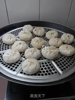 Make Frozen meat buns step 8
