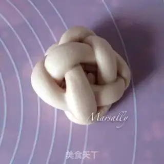 Make Big embroidery step 15