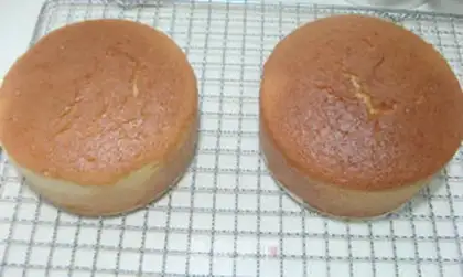 Make SpongeBob cake step 11