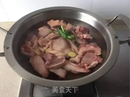 Make Tea mushrooms and ground ducks step 2