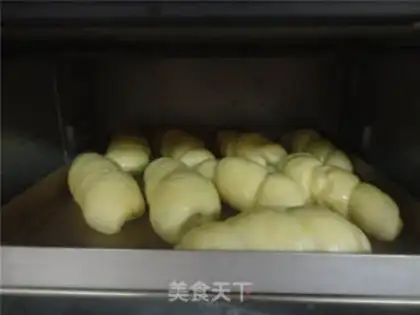 Make Intestine bread step 9