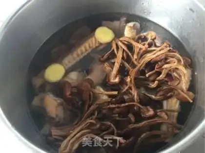 Make Tea mushrooms and ground ducks step 6