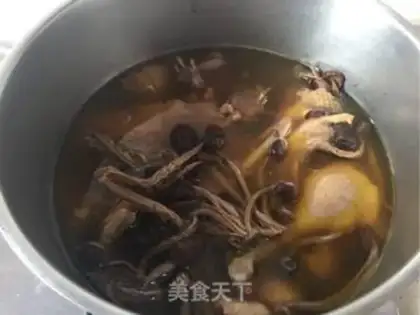 Make Tea mushrooms and ground ducks step 9
