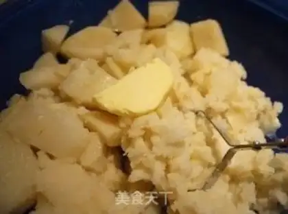 Make Curry with a Coke sauce step 1