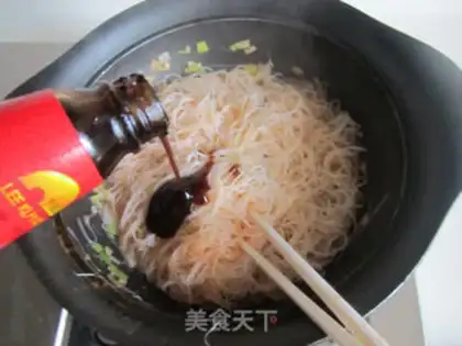 Make A big, colored shrimp fan step 11
