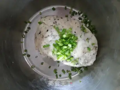 Make Onion sesame cookies step 5