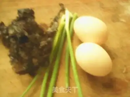 Make Purple egg soup step 0