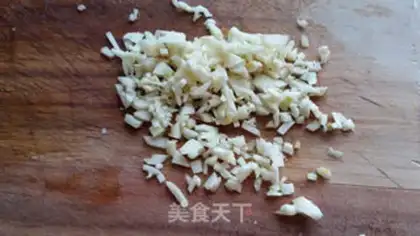 Make Garlic fans with acne step 5