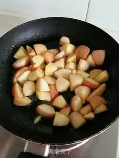 Make Homemade healthy apple sauce step 2
