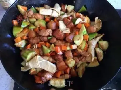 Make Red roast meat rice step 9