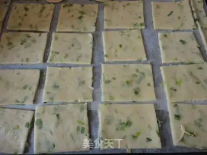 Make Onion soda cookies step 7