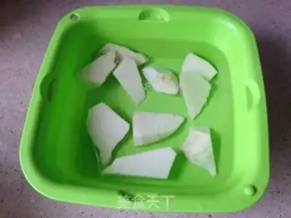Make The rooster step 3