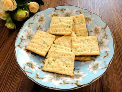 Make Onion soda cookies step 11