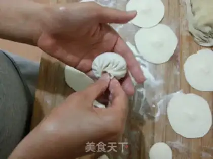 Make How to make a nice bun step 10